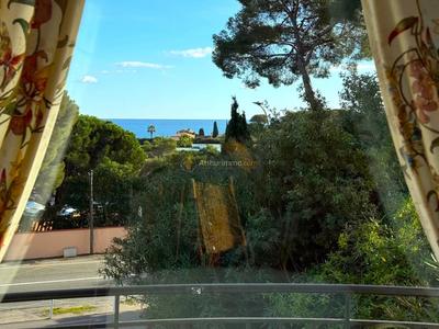 Appartement - 112 m² - 4 pièces