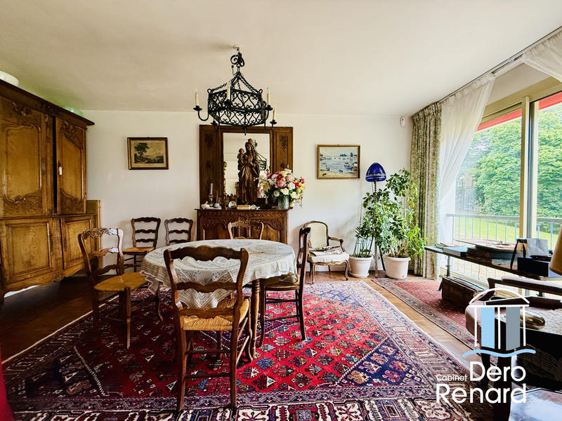 Appartement - 139 m² - 6 pièces