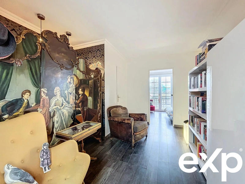 Maison - 180 m² - 7 pièces