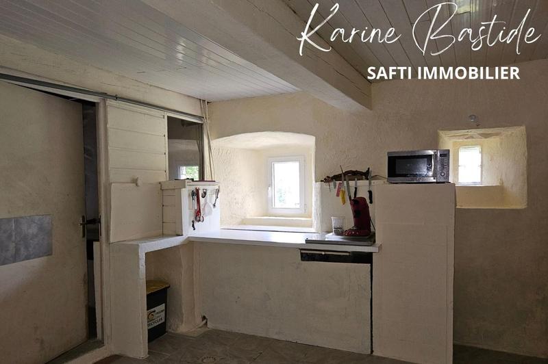 Maison - 245 m² - 10 pièces