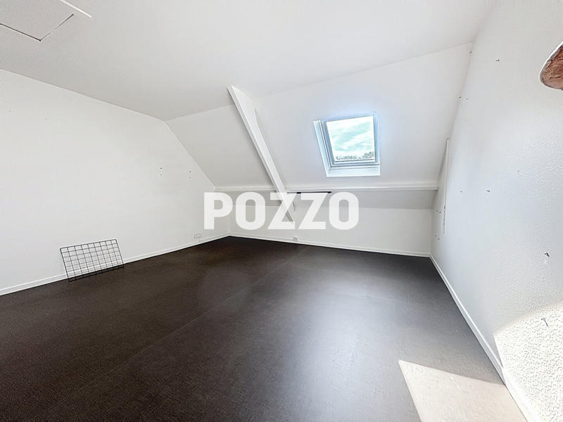 Maison - 165 m² - 6 pièces