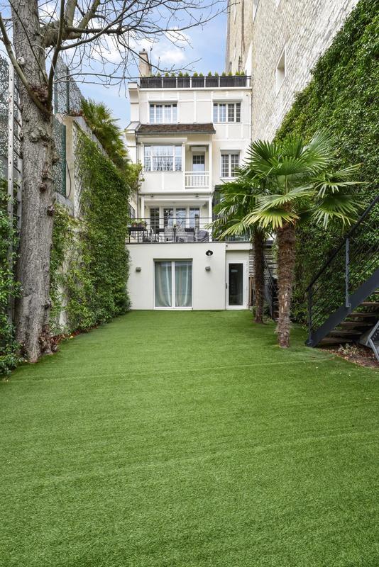 Hôtel particulier - 400 m² - 8 pièces