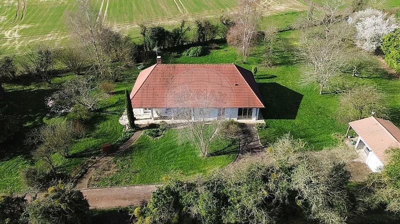 Maison - 150 m² - 7 pièces