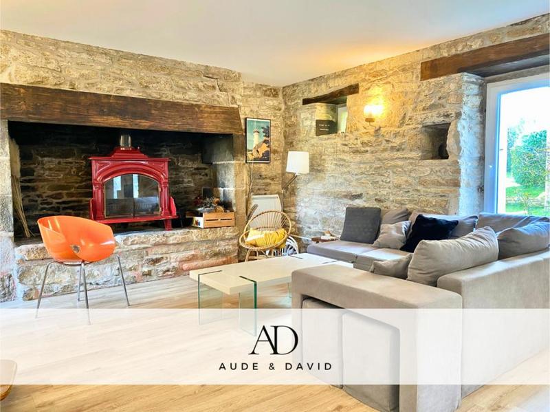 Maison - 230 m² - 7 pièces