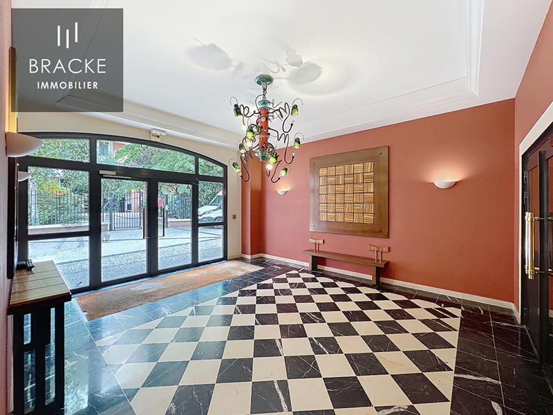 Appartement - 122 m² - 5 pièces