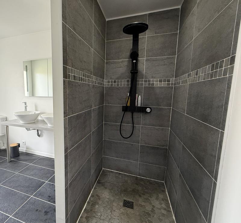 Maison contemporaine - 175 m² - 6 pièces