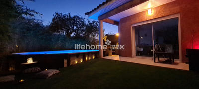 Maison traditionnelle - 123 m² - 6 pièces