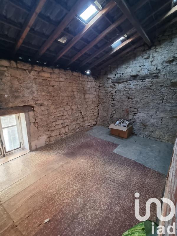 Maison de village - 87 m² - 5 pièces