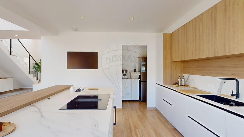 Maison d'architecte - 190 m² - 6 pièces