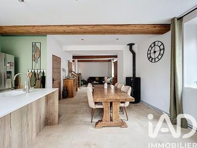 Maison - 124 m² - 6 pièces