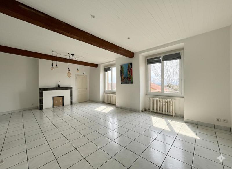 Maison - 97 m² - 3 pièces