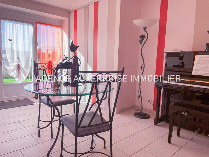 Maison - 177 m² - 6 pièces