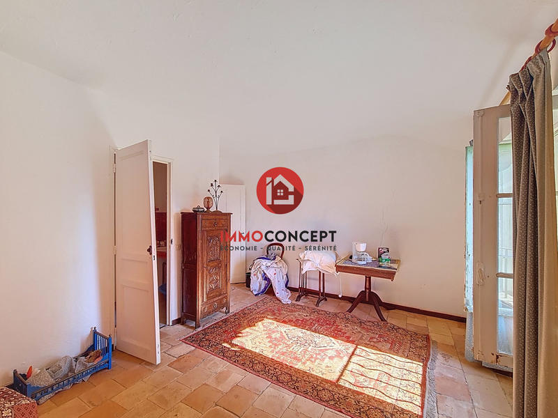 Maison ancienne - 236 m² - 10 pièces