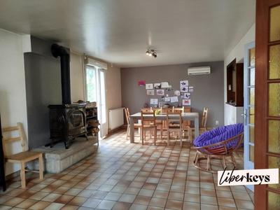 Maison - 145 m² - 6 pièces