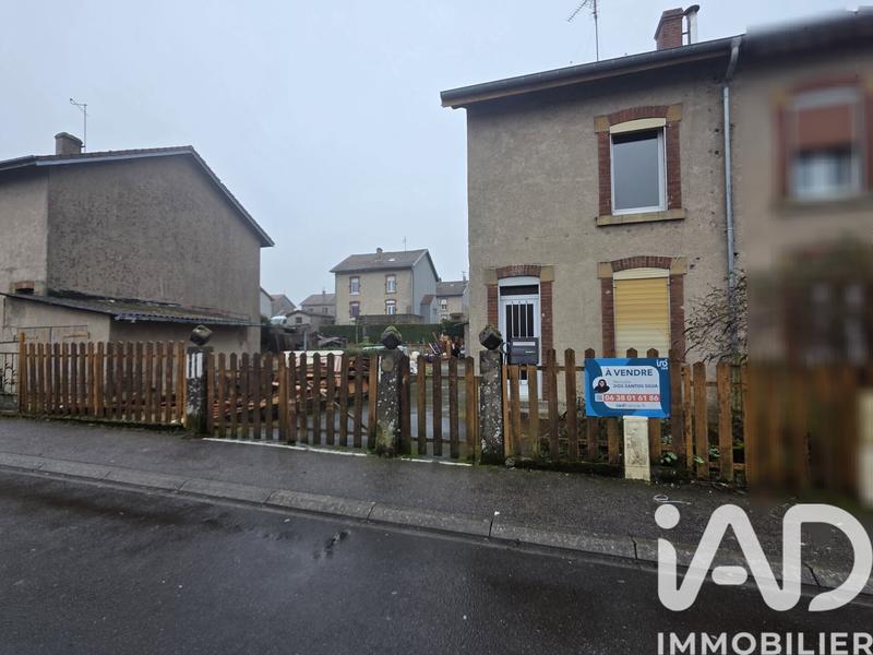 Maison - 90 m² - 4 pièces