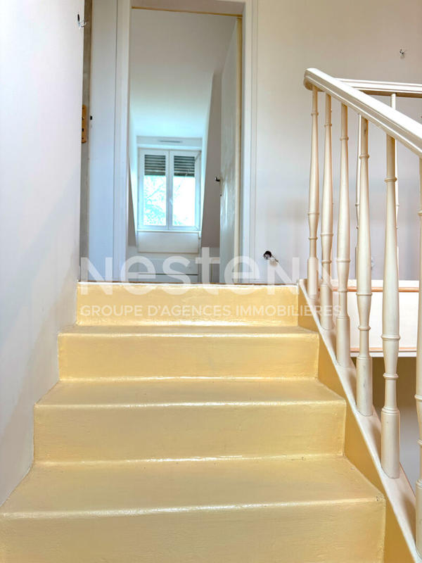 Maison - 167 m² - 7 pièces