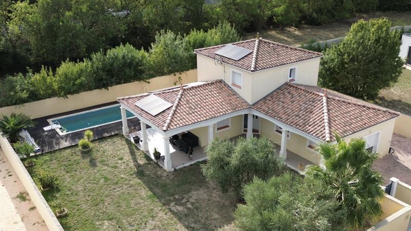 Villa - 148 m² - 4 pièces