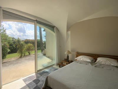 Maison - 273 m² - 6 pièces