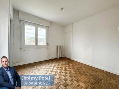 Maison - 81 m² - 5 pièces