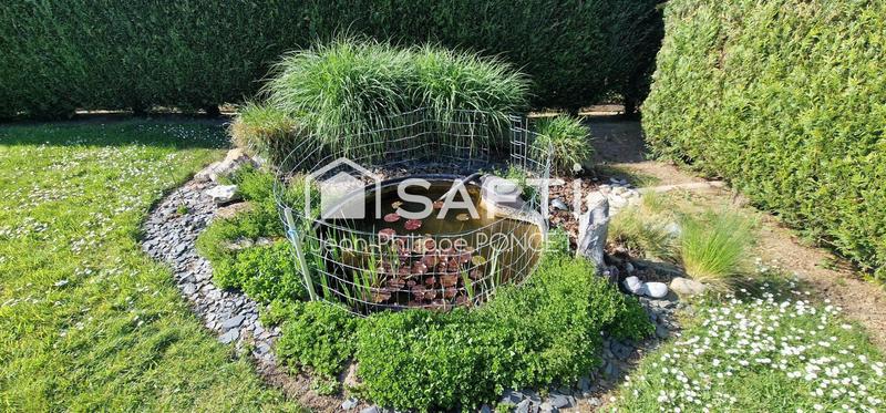 Maison - 270 m² - 7 pièces