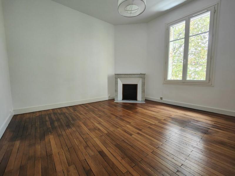 Maison traditionnelle - 190 m² - 10 pièces