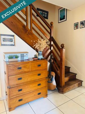 Maison - 141 m² - 6 pièces