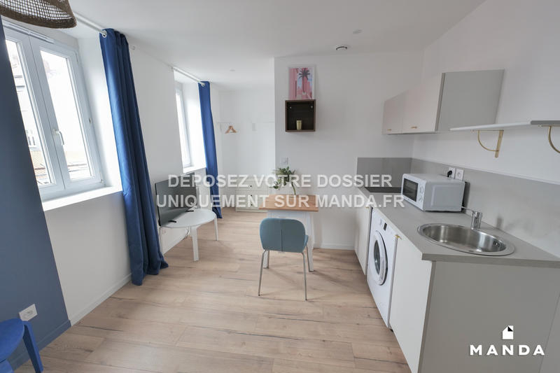 Studio - 16 m² - 1 pièce