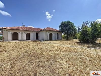 Maison - 150 m² - 6 pièces