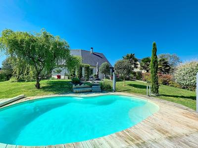 Maison - 80 m² - 5 pièces