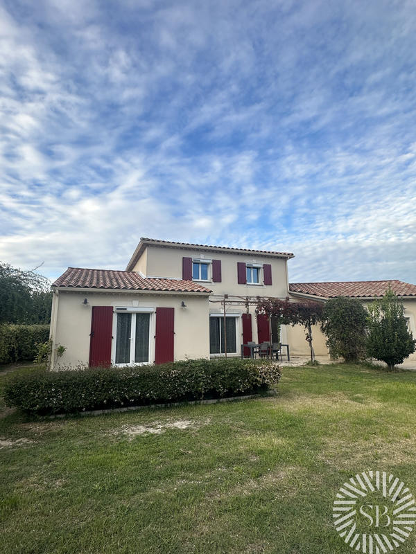 Maison - 145 m² - 7 pièces