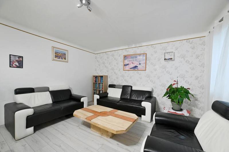 Maison - 160 m² - 6 pièces