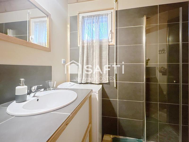 Maison - 345 m² - 10 pièces