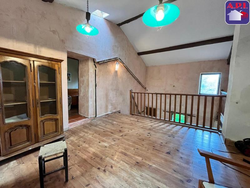 Maison - 202 m² - 6 pièces