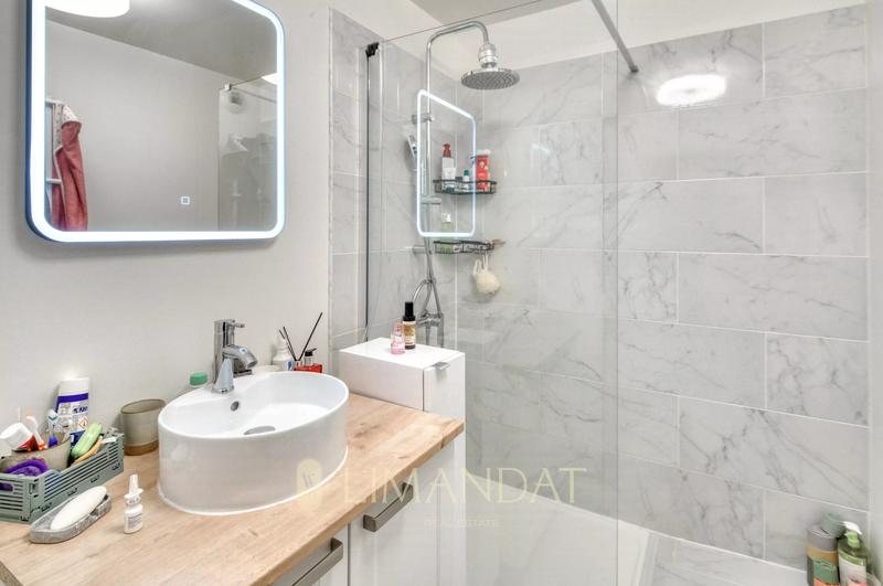 Appartement - 70 m² - 4 pièces