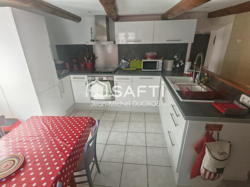 Maison - 90 m² - 3 pièces