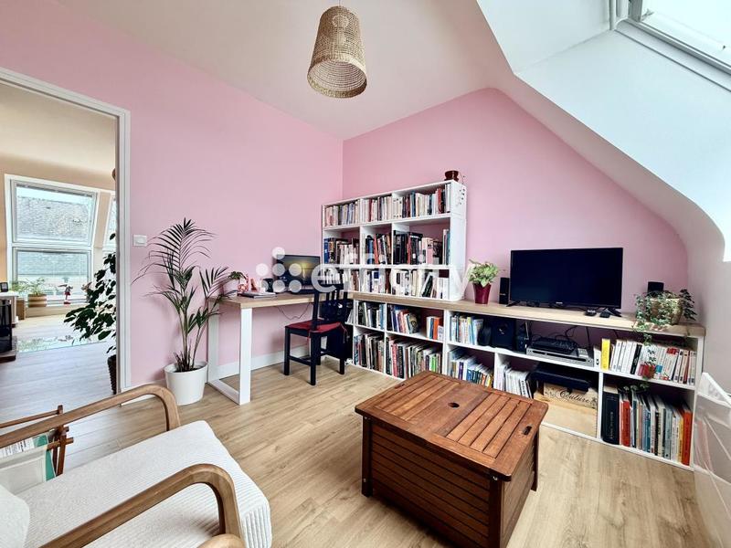 Pavillon - 100 m² - 6 pièces