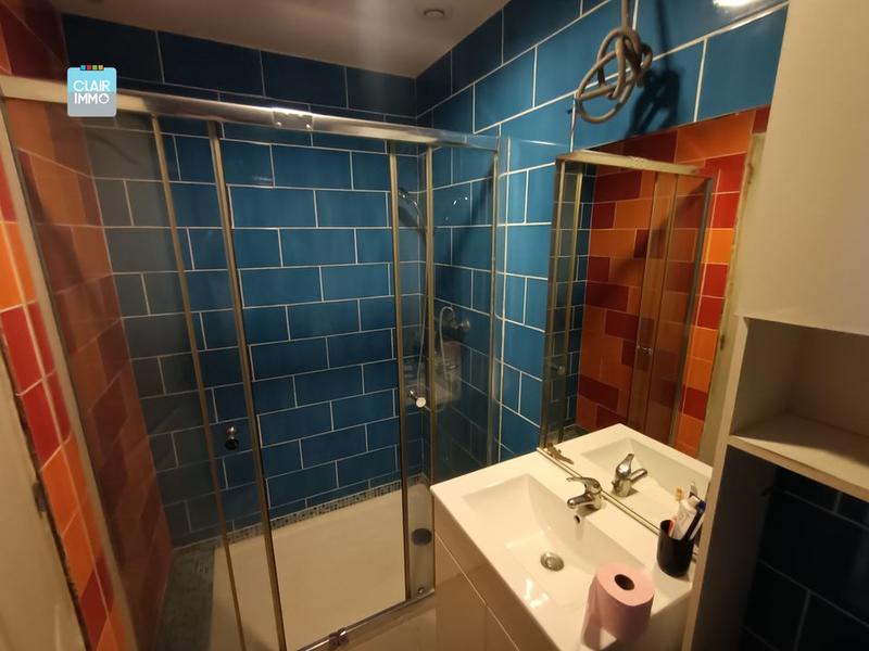 Maison - 260 m² - 9 pièces