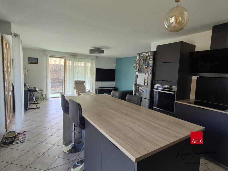 Appartement - 109 m² - 5 pièces