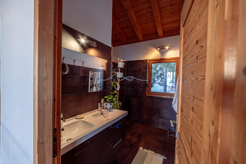 Châlet - 176 m² - 6 pièces