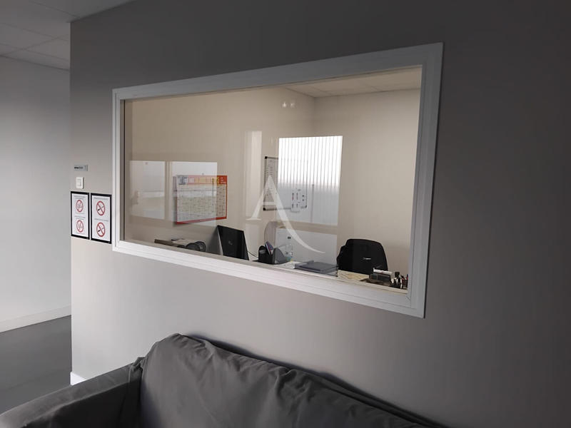 Local d'activité / Entrepôt - 800 m²