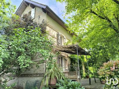 Maison - 160 m² - 5 pièces