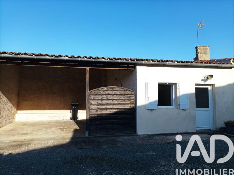 Studio - 30 m² - 2 pièces