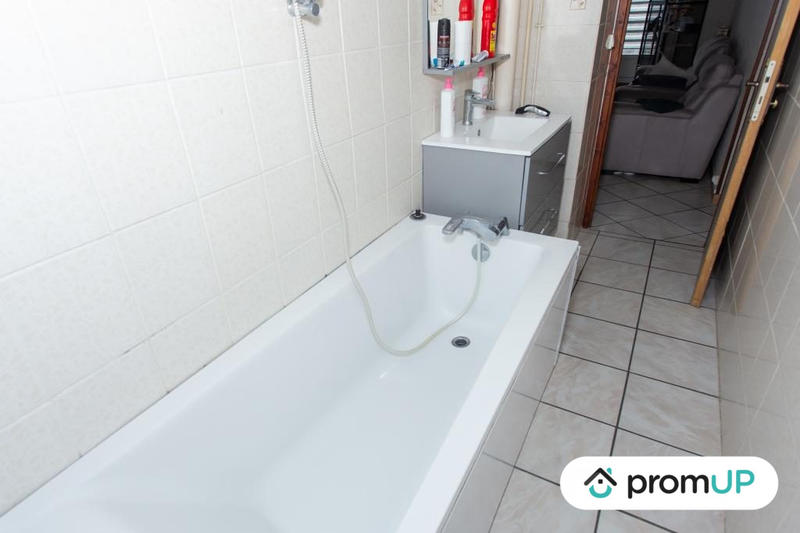 Appartement - 67 m² - 4 pièces