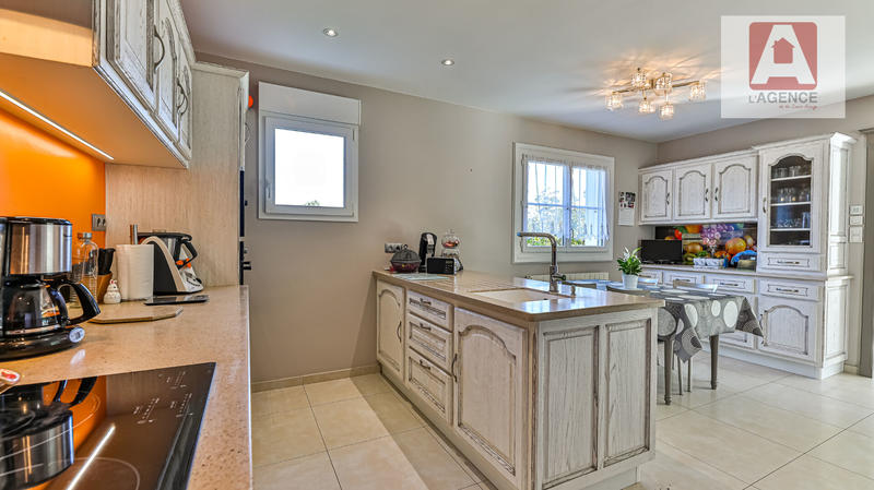 Maison - 115 m² - 4 pièces