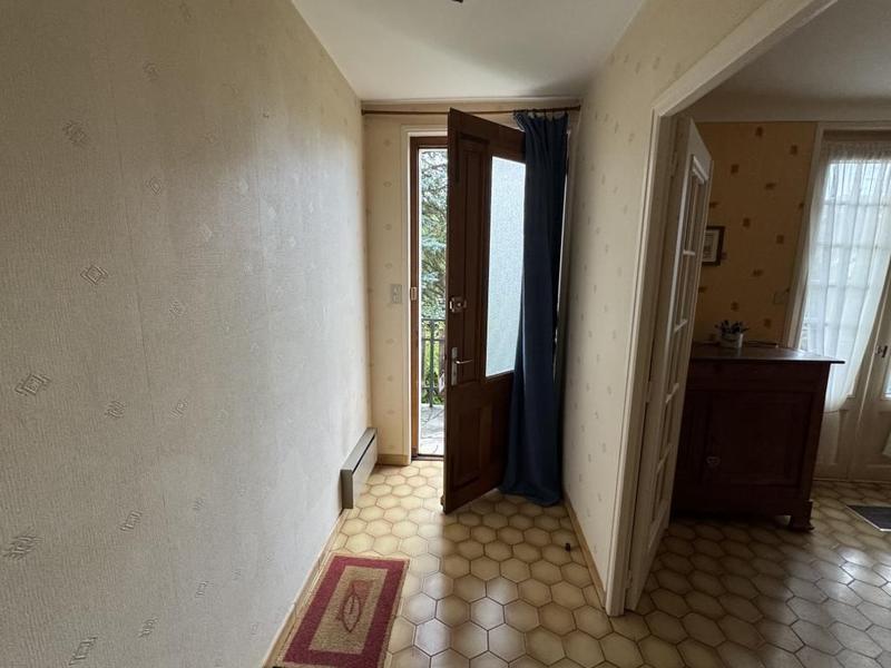 Maison - 94 m² - 4 pièces