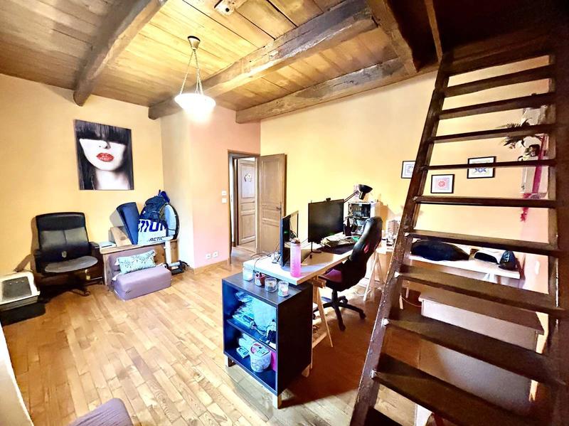 Maison - 117 m² - 6 pièces