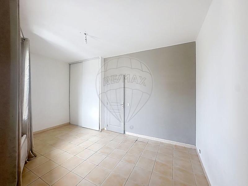 Maison de village - 90 m² - 4 pièces