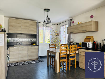 Maison - 173 m² - 7 pièces