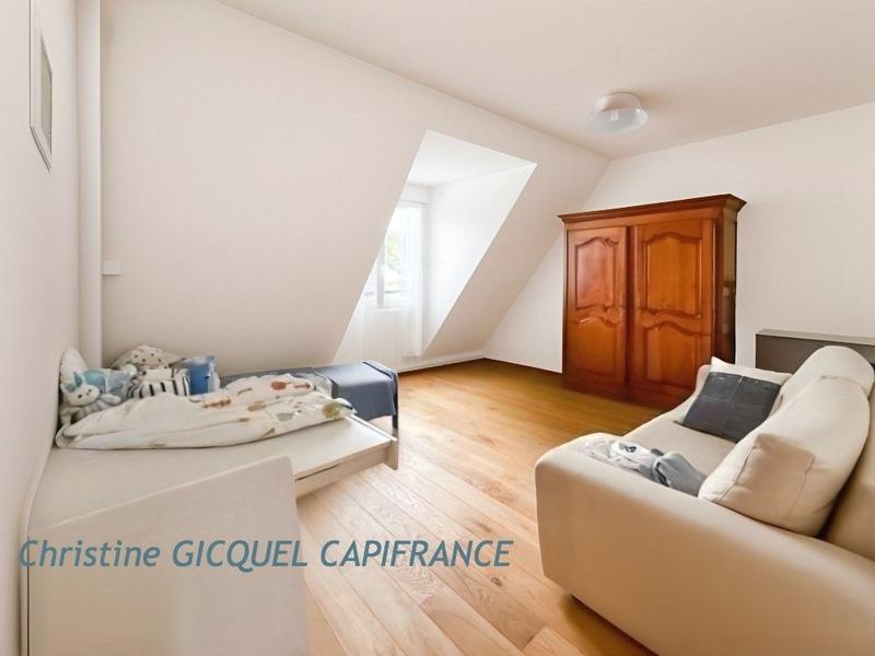 Villa - 210 m² - 10 pièces