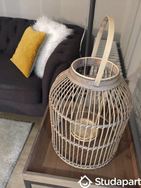 Chambre - 10 m² - 1 pièce